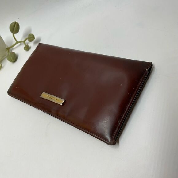 Authentic GUCCI Patent Leather Bifold Long Wallet Brown - Picture 5 of 15